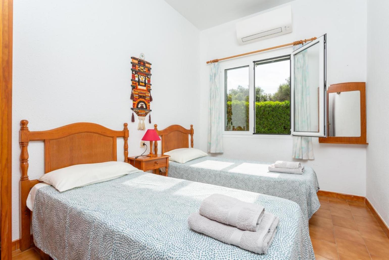 Villa Bini Estrella Es Canutells Buitenkant foto